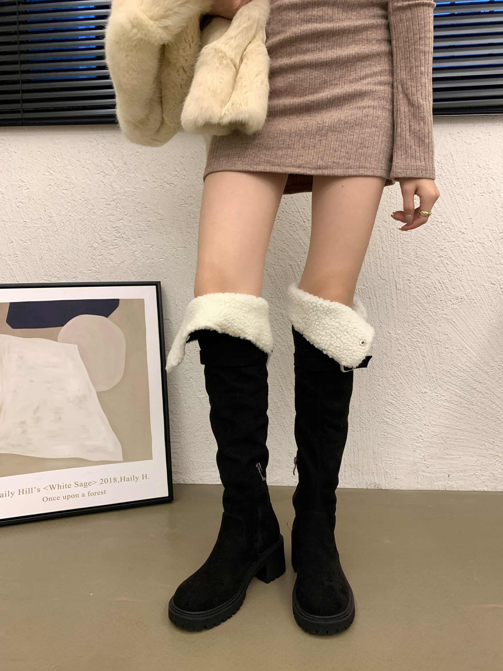Women's Faux Fur Lined Over Knee Boots 2023 New Winter Style Chunky Heel Retro Slim High Top Snow Boots - Image 3