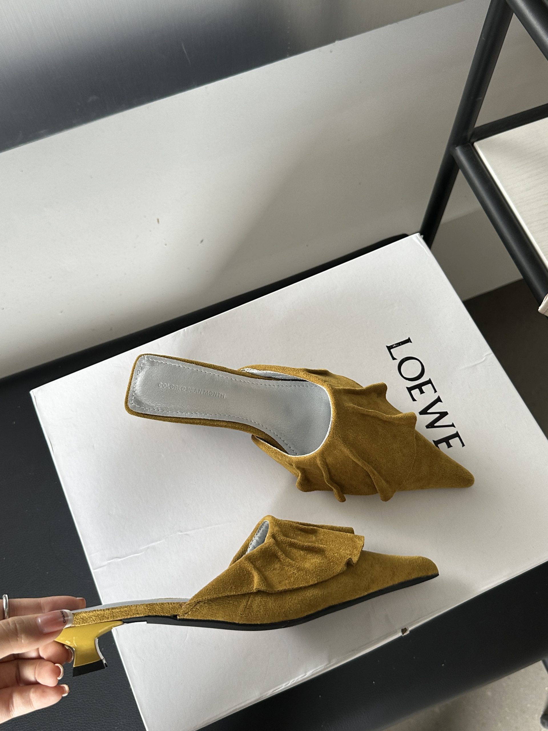 2024 New Summer French Style Pointed Toe Slippers with Low Heel for Women
