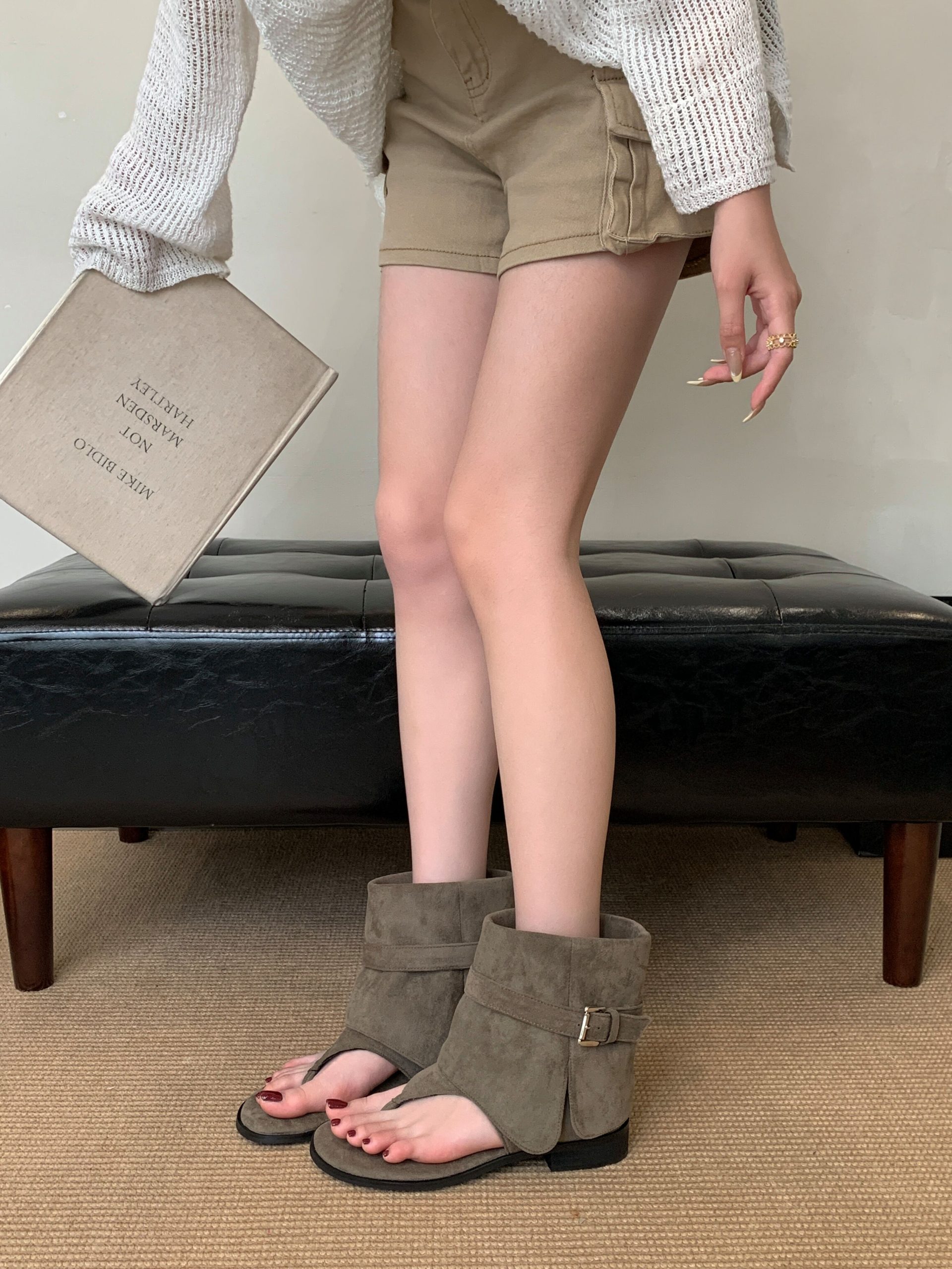 French Style Summer Sandal Boots 2025 New Korean Simple Chunky Heel Women's Sandals - Image 4