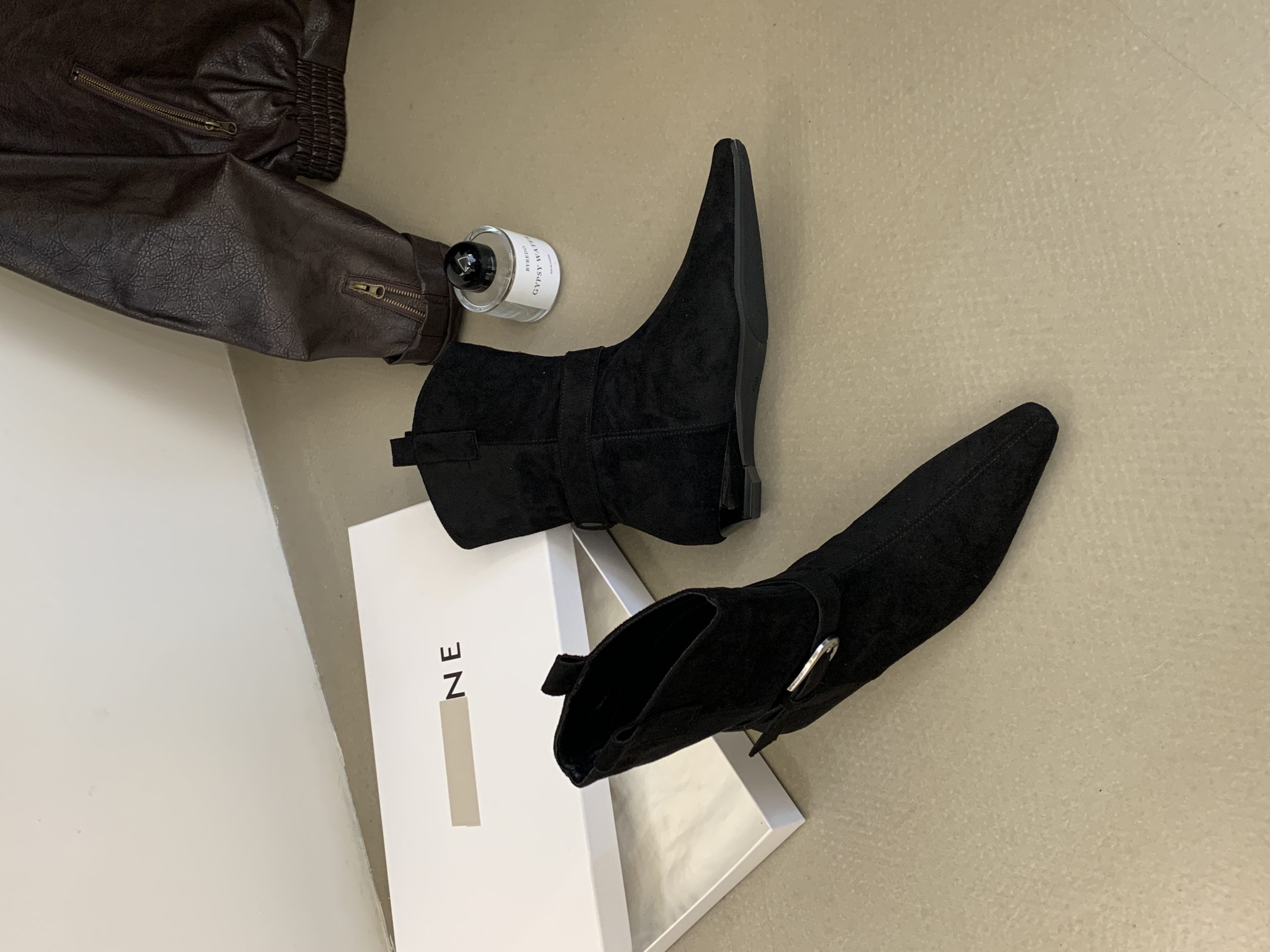 2026 New Autumn British Style Fashion Comfortable Retro Slim Short Boots with Buckle Suede Boots for Women - Image 3