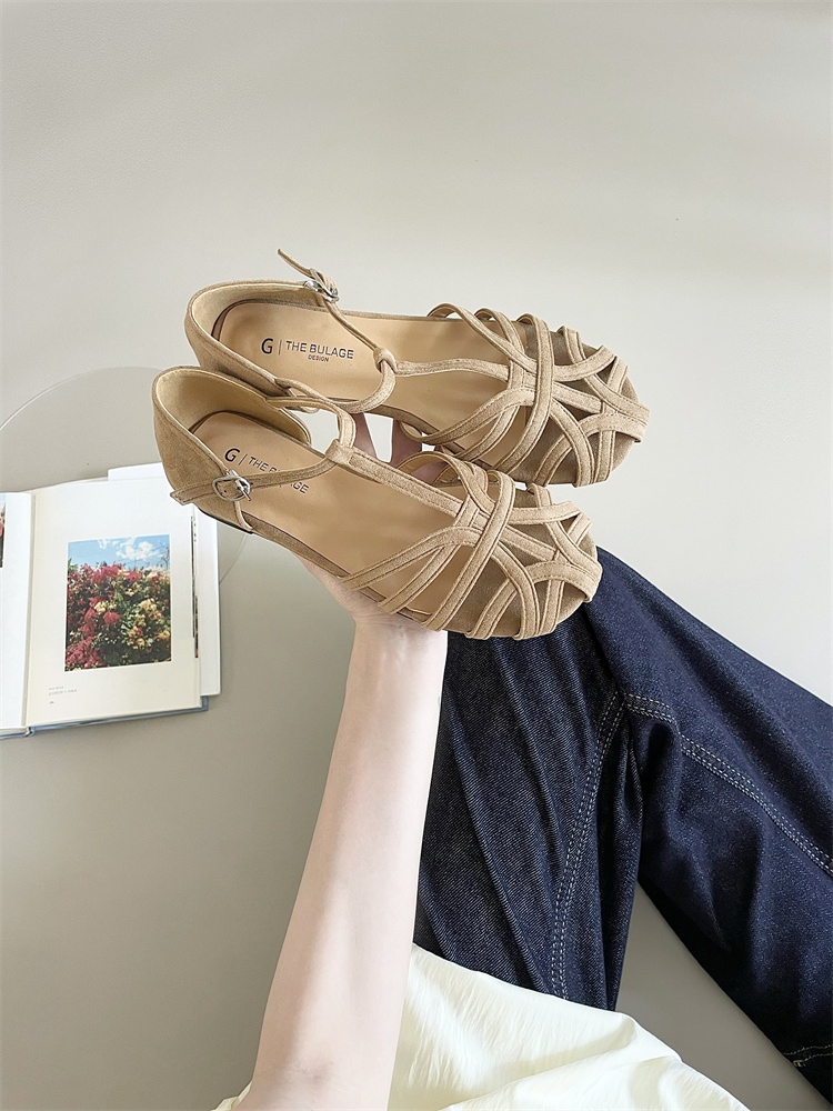 2025 New Korean Style Fashion Birkenstock Fairy Wedge Heel Heightening French Retro Woven Closed Toe Sandals - Image 3